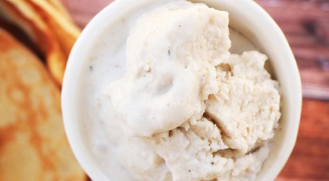 גלידת‭ ‬דבש‭ ‬מקרם‭ ‬קוקוס + גרסא טבעונית
